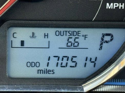 Used 2013 Toyota RAV4 Limited image 21