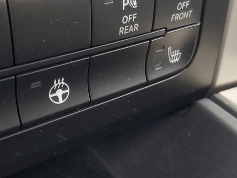 Used 2018 RAM 1500 Big Horn image 25