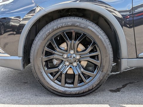 Used 2018 Mitsubishi Outlander LE image 25