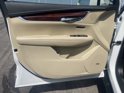 Used 2019 Cadillac XT5 Luxury image 19
