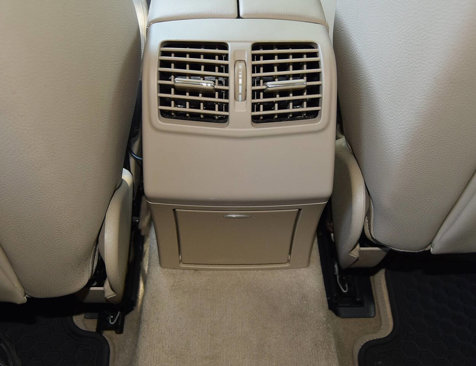 Used 2012 Mercedes-Benz E 350 4MATIC Sedan image 51