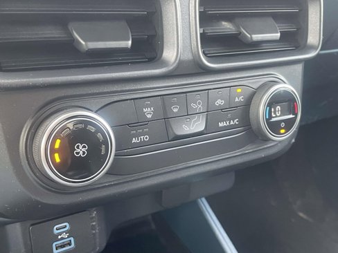 Used 2022 Ford Maverick XL image 19
