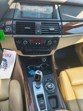 Used 2010 BMW X5 xDrive30i image 9