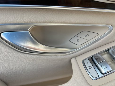 Used 2021 Mercedes-Benz GLC 300 image 36