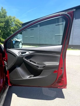 Used 2016 Ford Focus SE image 14