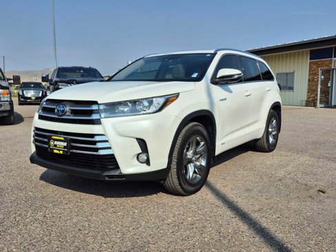 Used 2017 Toyota Highlander Limited Platinum image 8