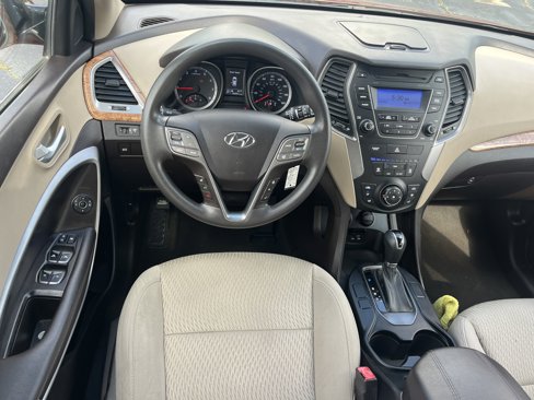 Used 2015 Hyundai Santa Fe Sport image 13