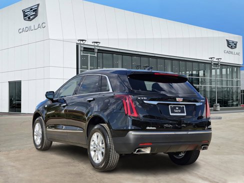 New 2025 Cadillac XT5 Luxury image 4