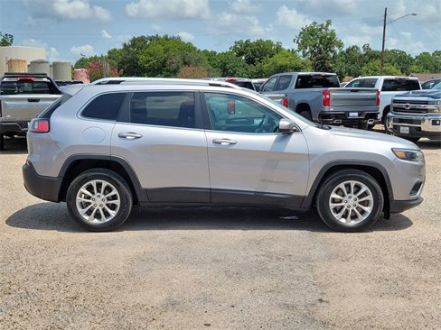 Used 2019 Jeep Cherokee Latitude w/ Popular Appearance Group image 35