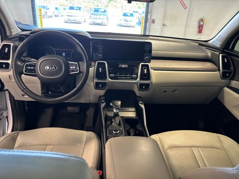 Used 2021 Kia Sorento EX w/ EX AWD X-Line Package image 16