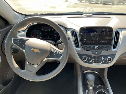 Used 2024 Chevrolet Malibu LT image 17