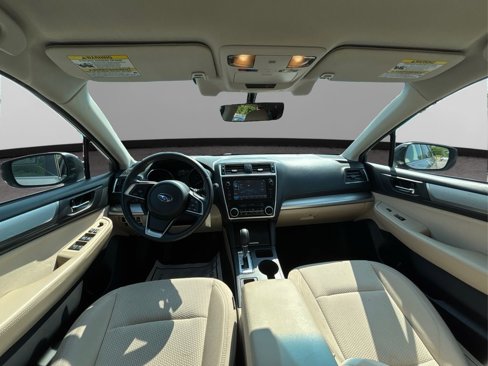 Used 2019 Subaru Outback 2.5i Premium image 32