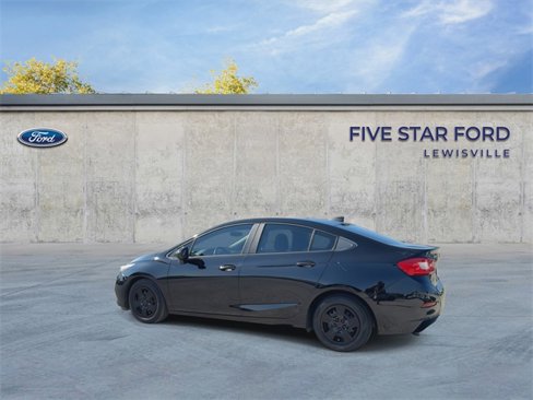 Used 2017 Chevrolet Cruze LS image 5