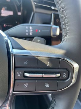 New 2026 GMC Terrain Elevation w/ Elevation Premium Package image 12