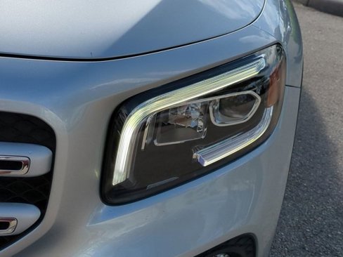 Used 2020 Mercedes-Benz GLB 250 image 9