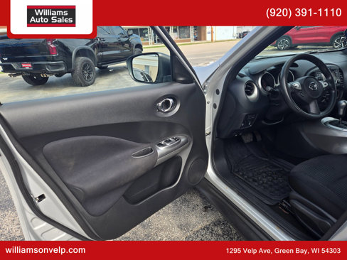 Used 2016 Nissan Juke S image 9