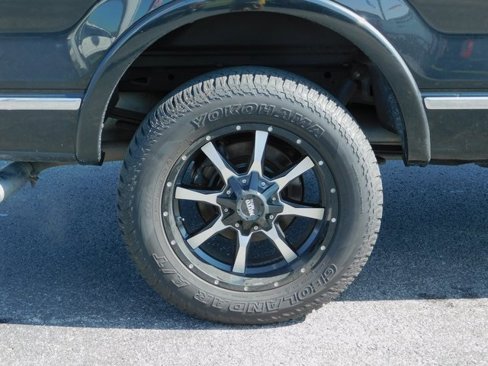Used 2014 Ford F150 Platinum image 10