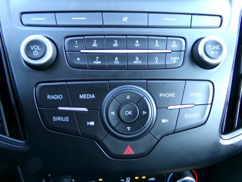 Used 2018 Ford Focus SE image 20