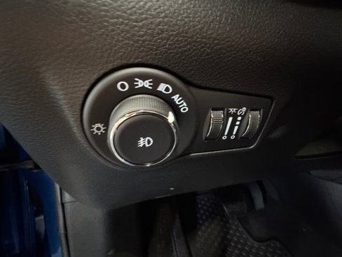 New 2026 Jeep Compass Latitude image 24