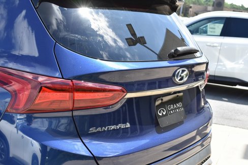 Used 2020 Hyundai Santa Fe Limited image 15