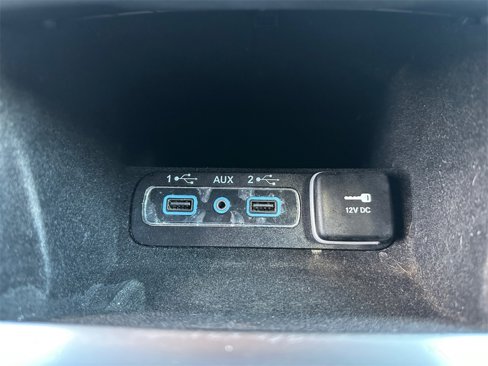 Used 2020 Jeep Grand Cherokee Altitude image 27