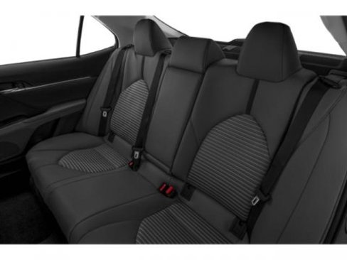 Used 2024 Toyota Camry SE image 25