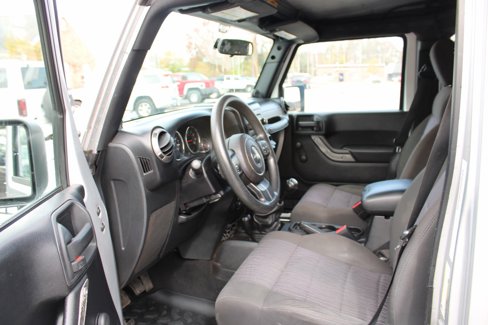 Used 2011 Jeep Wrangler Unlimited Sport image 18