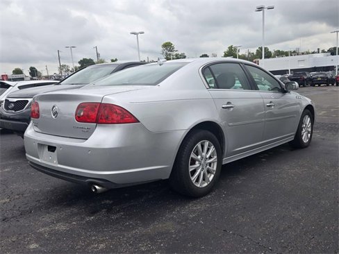 Used 2010 Buick Lucerne CXL w/ Driver Confidence Package image 3