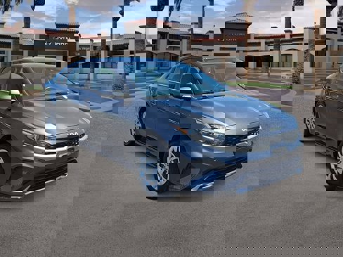Used 2024 Kia Forte LX image 2