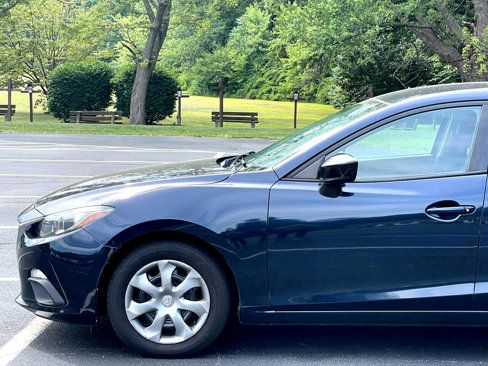 Used 2014 MAZDA MAZDA3 i SV image 25