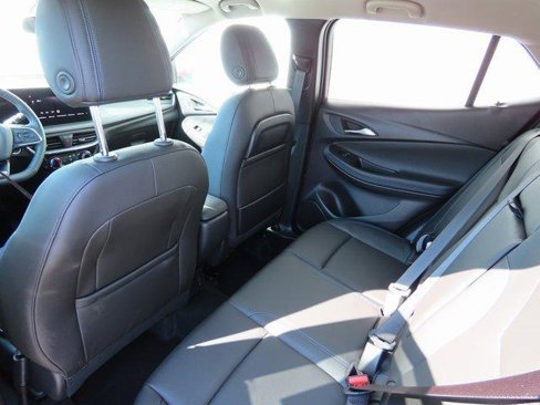 New 2025 Buick Encore GX Sport Touring w/ Comfort Package image 11