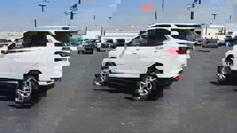 Used 2022 Chevrolet Equinox LT image 6