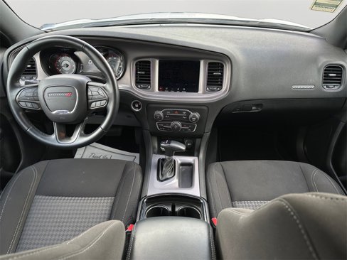Used 2023 Dodge Charger SXT w/ Blacktop Package image 17