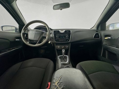 Used 2012 Chrysler 200 LX image 32