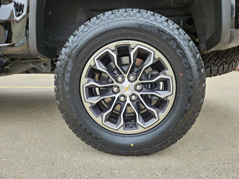 Used 2022 Chevrolet Colorado ZR2 image 26
