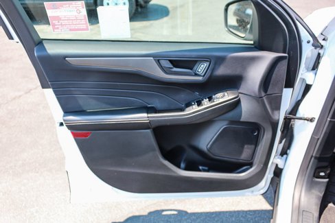 Used 2025 Ford Escape Active w/ Cold Weather Package image 21