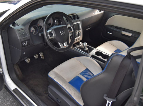 Used 2011 Dodge Challenger SRT8 image 20