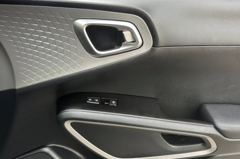 Used 2024 Kia Soul LX w/ Option Group 015 image 19