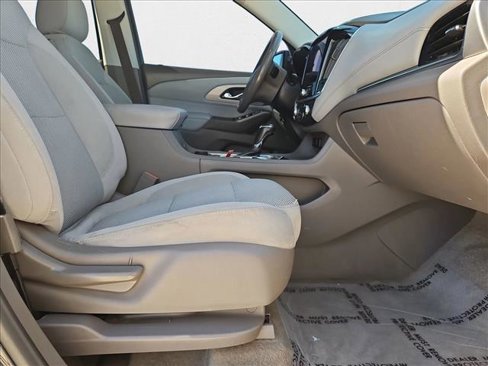 Used 2018 Chevrolet Traverse LT image 22