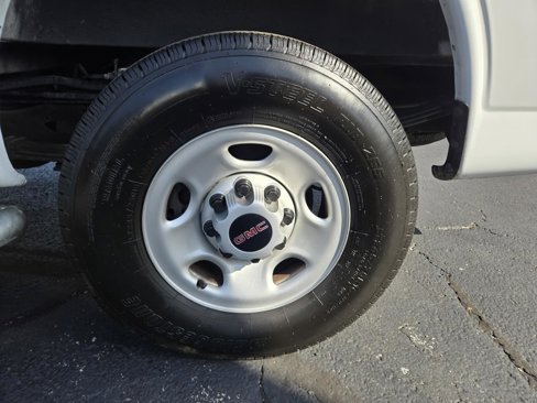 Used 2023 GMC Savana 2500 w/ Driver Convenience Package image 36