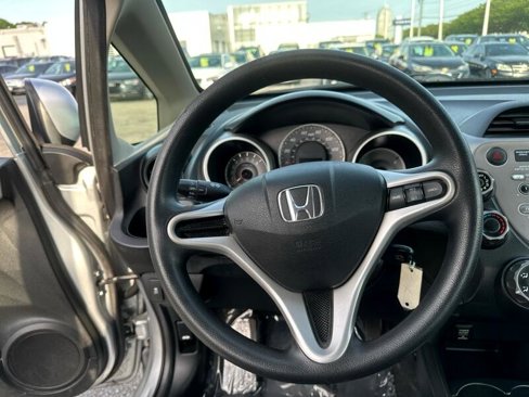 Used 2013 Honda Fit image 18