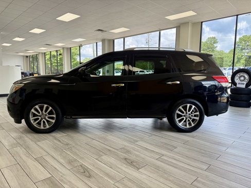 Used 2013 Nissan Pathfinder SV image 4