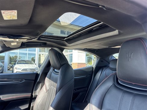 Used 2018 Maserati Ghibli S GranSport Q4 image 22