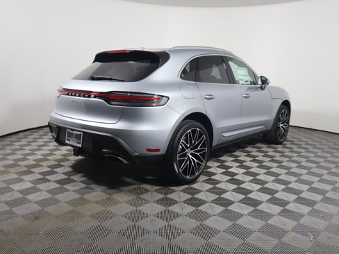 New 2025 Porsche Macan image 7