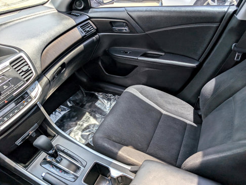 Used 2014 Honda Accord EX image 31
