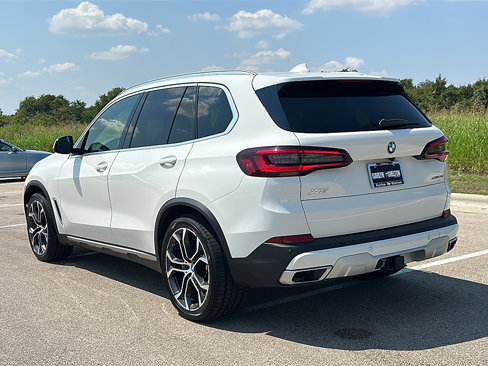 Used 2022 BMW X5 xDrive40i w/ Premium Package image 6