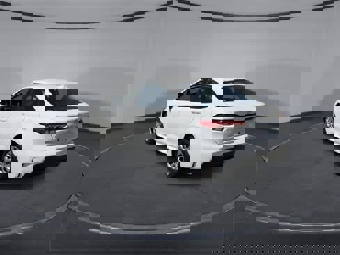Used 2024 Toyota Corolla LE image 6