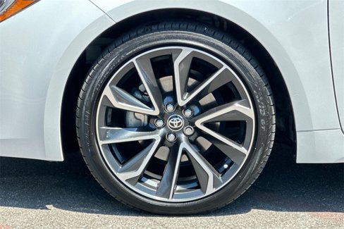 Used 2022 Toyota Corolla XSE image 29