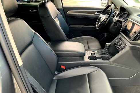 Used 2019 Volkswagen Atlas SE w/ Panoramic Sunroof Package image 8