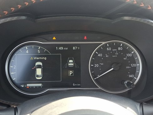 New 2025 Nissan Versa SR w/ Trunk Package image 15